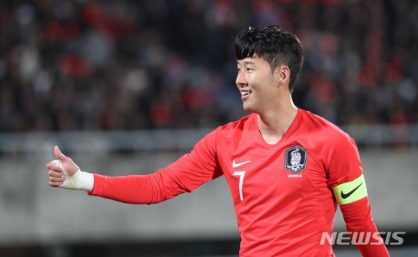 한국, 10월 FIFA 랭킹 53위…2018년 최고