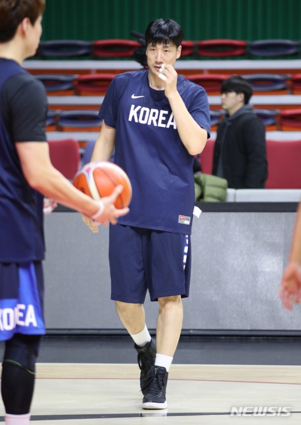 한국 남자 농구 대표팀 주장 양희종