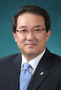 서울의대 유근영 교수