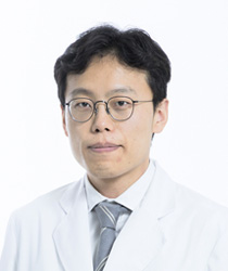 김지섭 교수