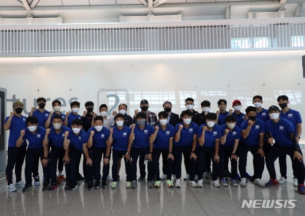 남자 하키대표팀, 아시아선수권 출전 위해 출국 (사진 = 대한하키협회 제공)